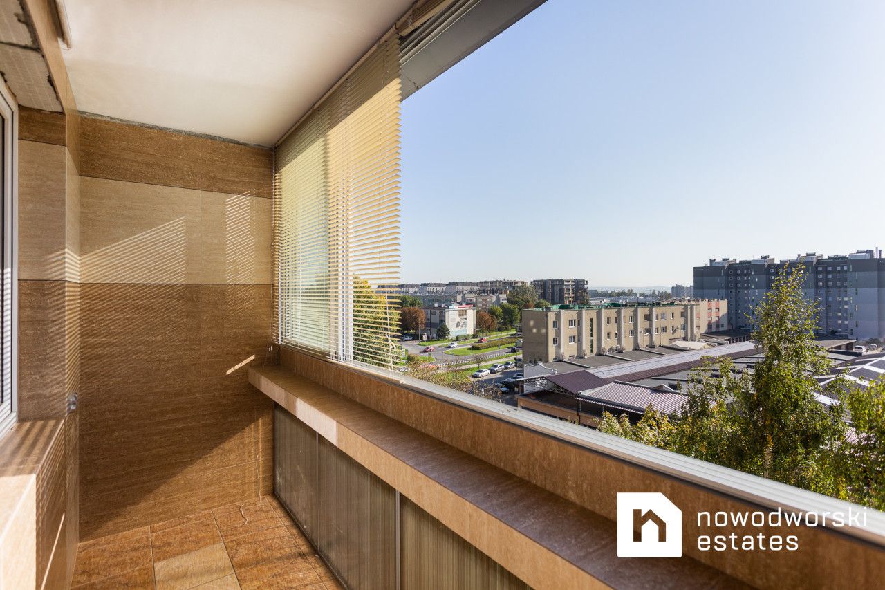 Jasne mieszkanie 2-pokojowe 42m2 (Osiedle Kościuszkowskie/Bieńczyce) - Mieszkanie - Sprzedaż - Kraków, Nowa Huta / Bieńczyce