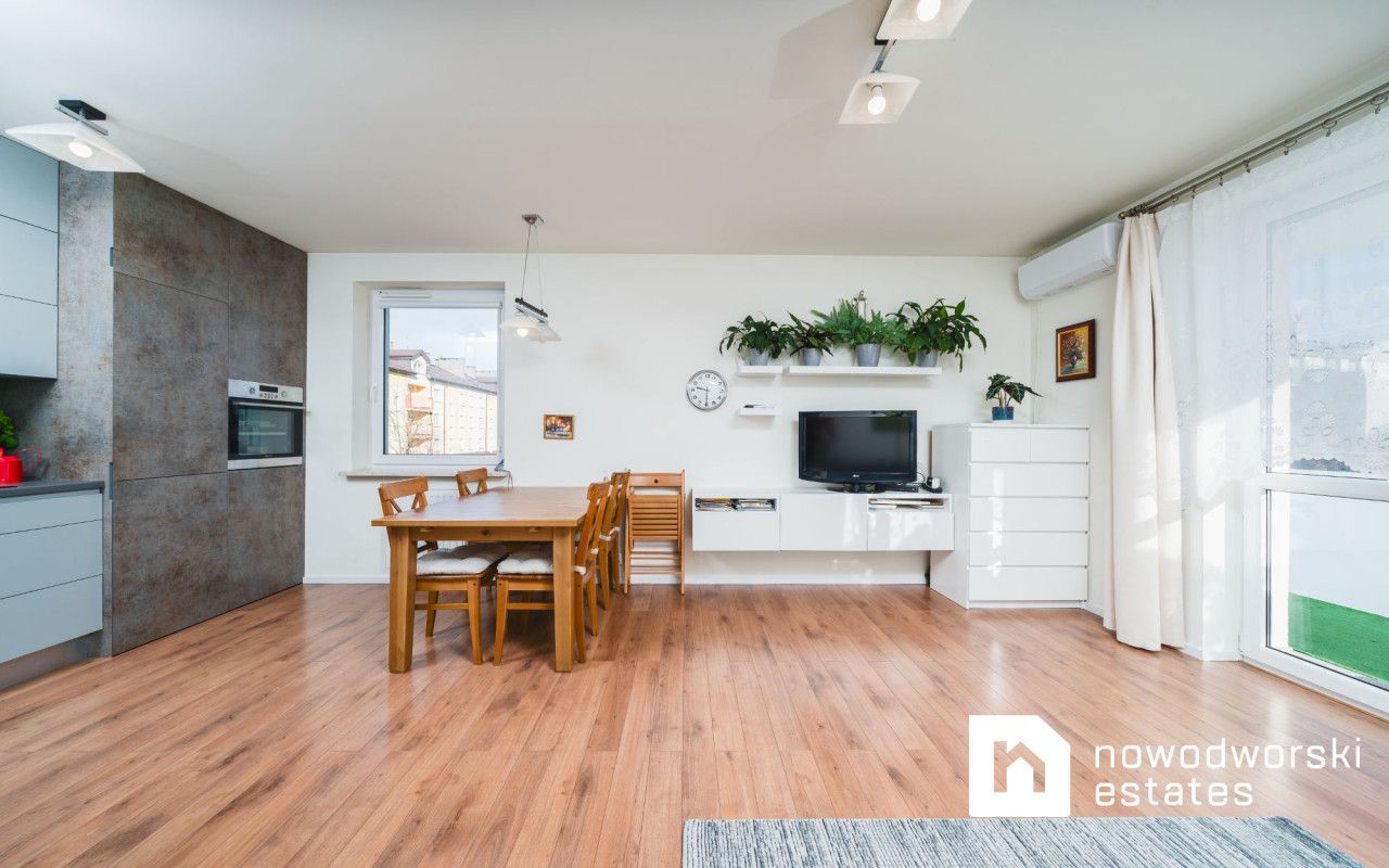 Przytulne mieszkanie 45m2 z garażem i komórką - Mieszkanie - Sprzedaż - Kraków, Podgórze / Bieżanów-Prokocim