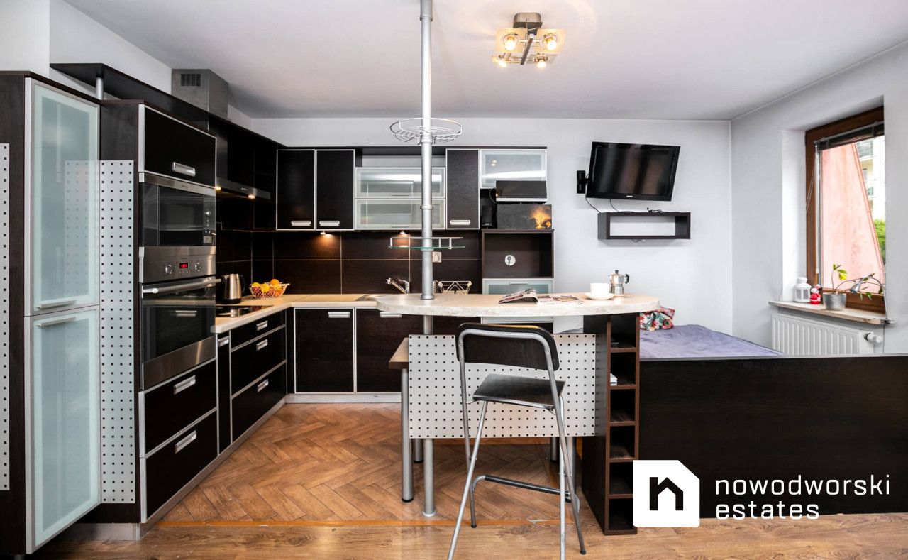 Duża kawalerka na parterze z komfortowym tarasem - Bobrzyńskiego | Dębniki - Mieszkanie - Sprzedaż - Kraków, Podgórze / Dębniki