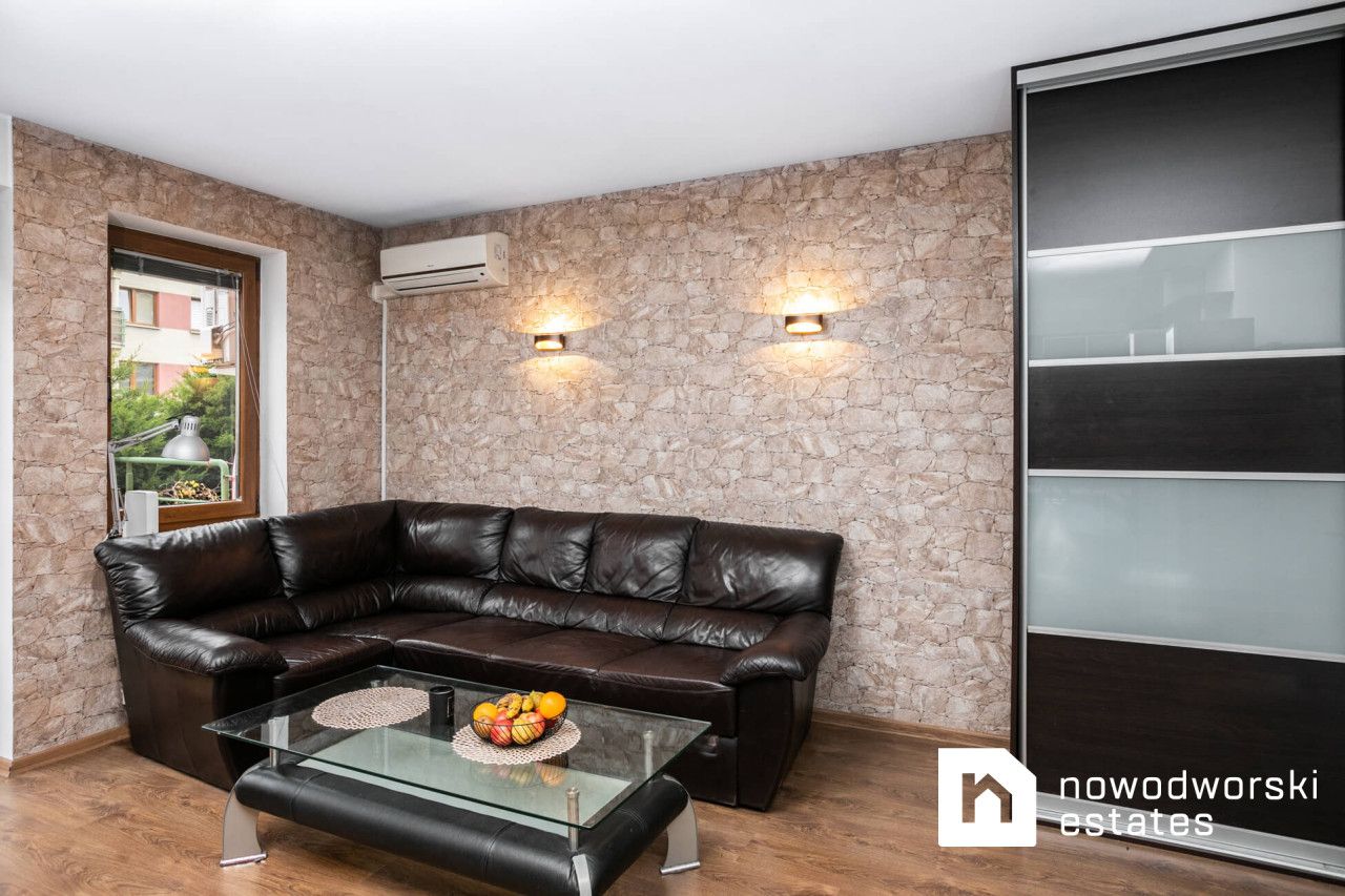 Duża kawalerka na parterze z komfortowym tarasem - Bobrzyńskiego | Dębniki - Mieszkanie - Sprzedaż - Kraków, Podgórze / Dębniki