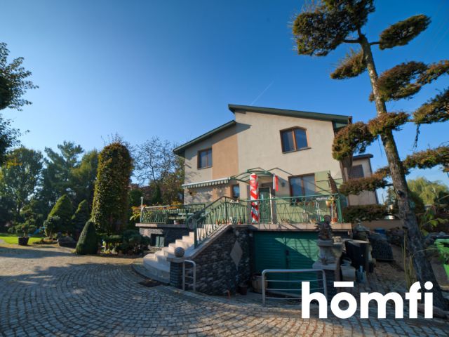 Niesamowity dom z wyjątkowym ogrodem na przedmieściach - Dom - Sprzedaż - Radom, Firlej