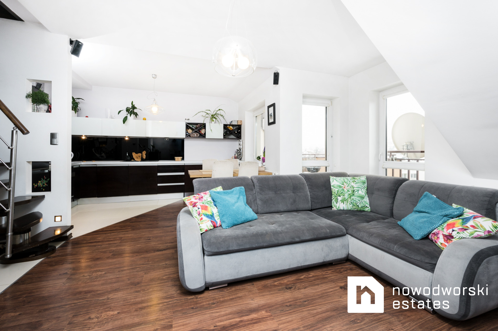 Przyjemne i komfortowe mieszkanie, 3 pokoje, balkon, komórka lokatorska, park - os. Szymanowskiego | Wieliczka - Mieszkanie - Sprzedaż - Wielicki, Wieliczka