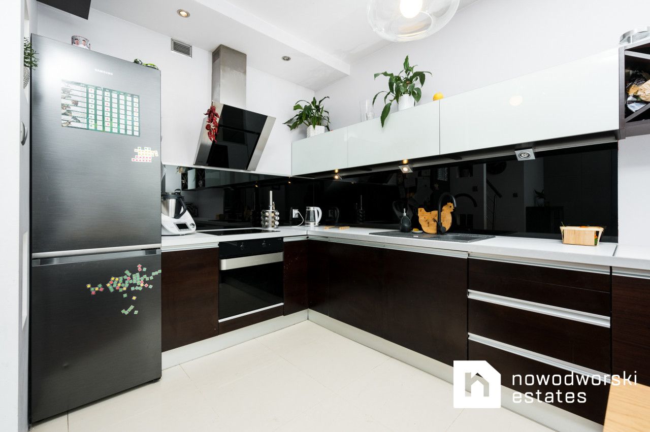 Przyjemne i komfortowe mieszkanie, 3 pokoje, balkon, komórka lokatorska, park - os. Szymanowskiego | Wieliczka - Mieszkanie - Sprzedaż - Wielicki, Wieliczka