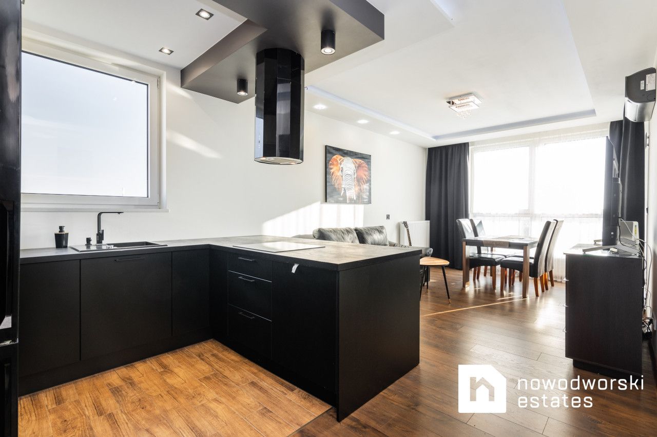 Apartament na 15 piętrze, AURA SKY. INWESTYCJA - Mieszkanie - Sprzedaż - Warszawa, Praga-Południe / Gocławek