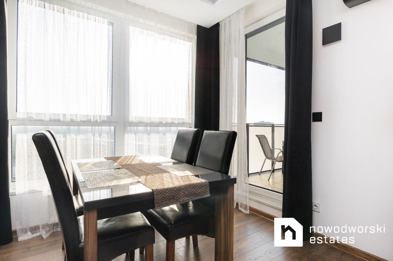 Apartament na 15 piętrze, AURA SKY. INWESTYCJA - Mieszkanie - Sprzedaż - Warszawa, Praga-Południe / Gocławek