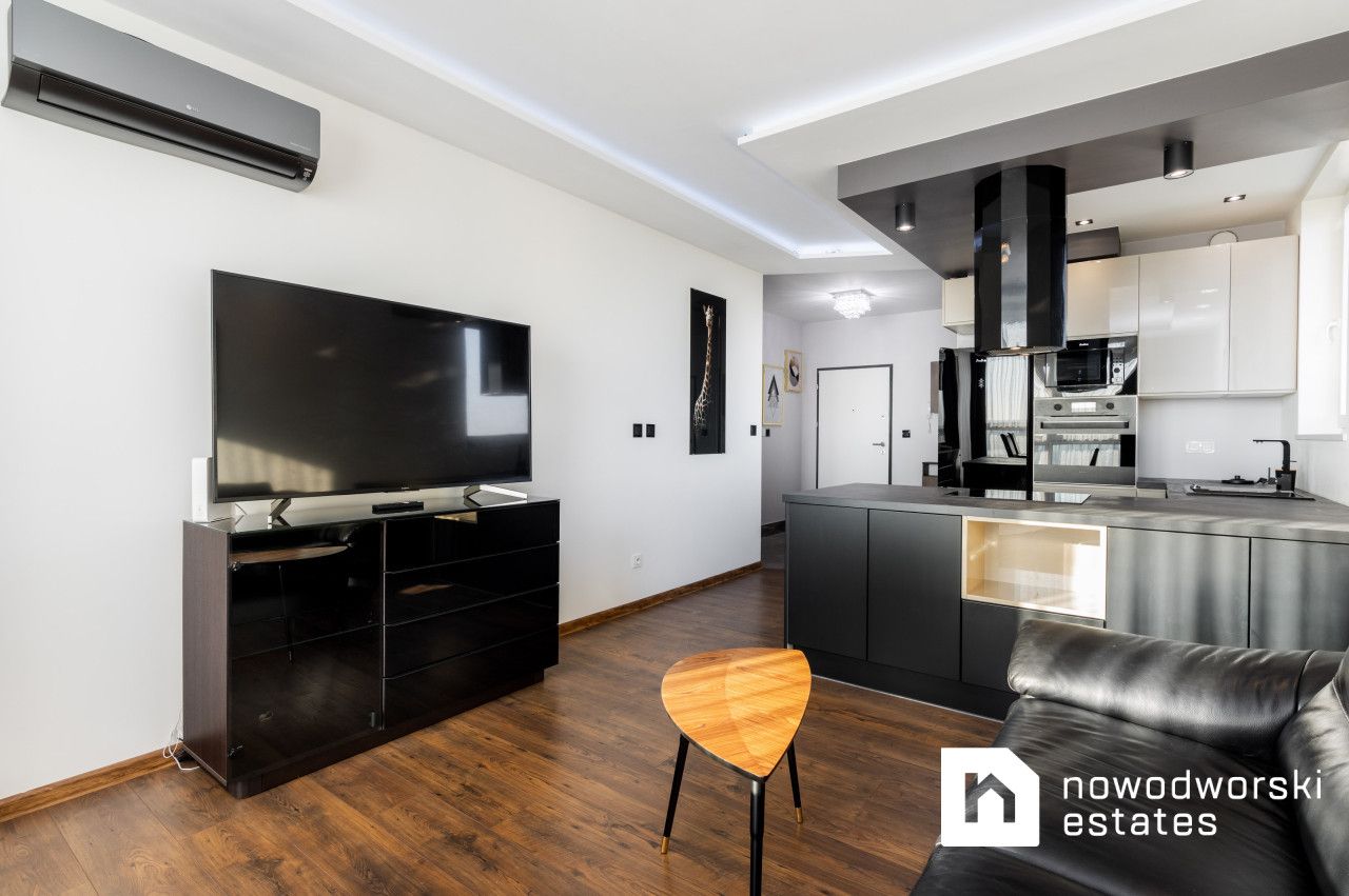 Apartament na 15 piętrze, AURA SKY. INWESTYCJA - Mieszkanie - Sprzedaż - Warszawa, Praga-Południe / Gocławek
