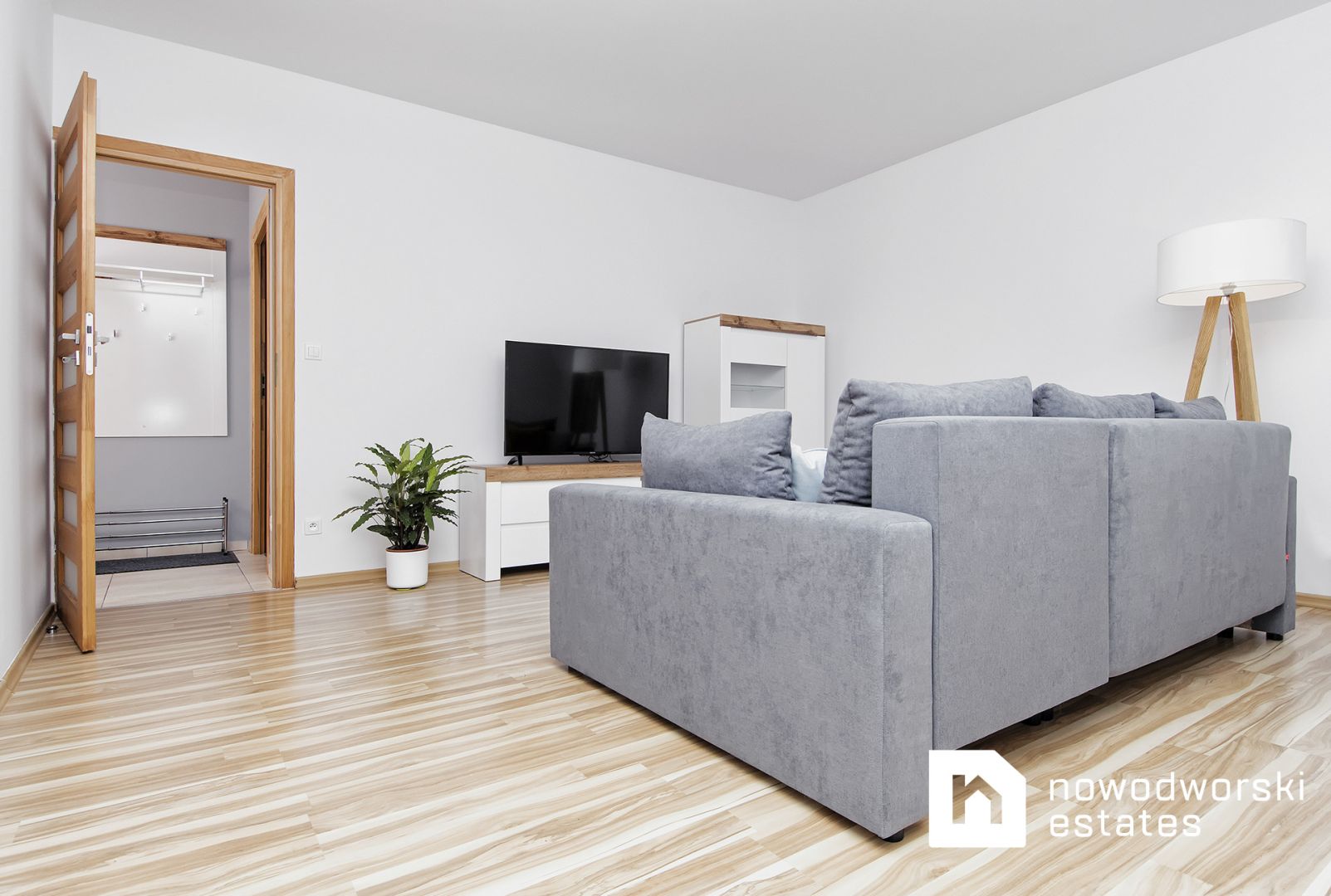 New spacious 2-room apartment with balcony - Apartment - Rent - Poznań, Grunwald