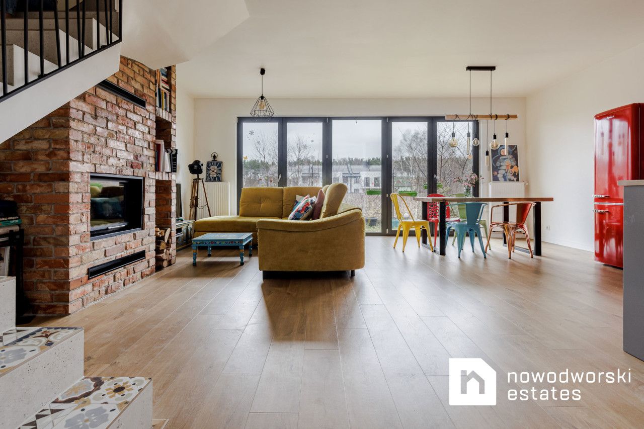 Dwupoziomowe desingerskie w pełni wyposażone bezczynszowe - Mieszkanie - Sprzedaż - Wołomiński, Marki