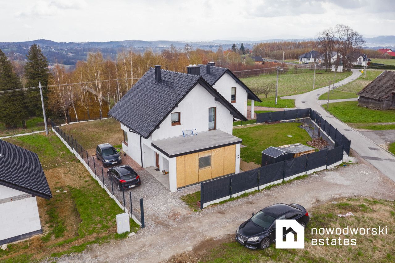 Nowy dom w zielonej okolicy - Dom - Sprzedaż - Wielicki, Wieliczka / Gorzków