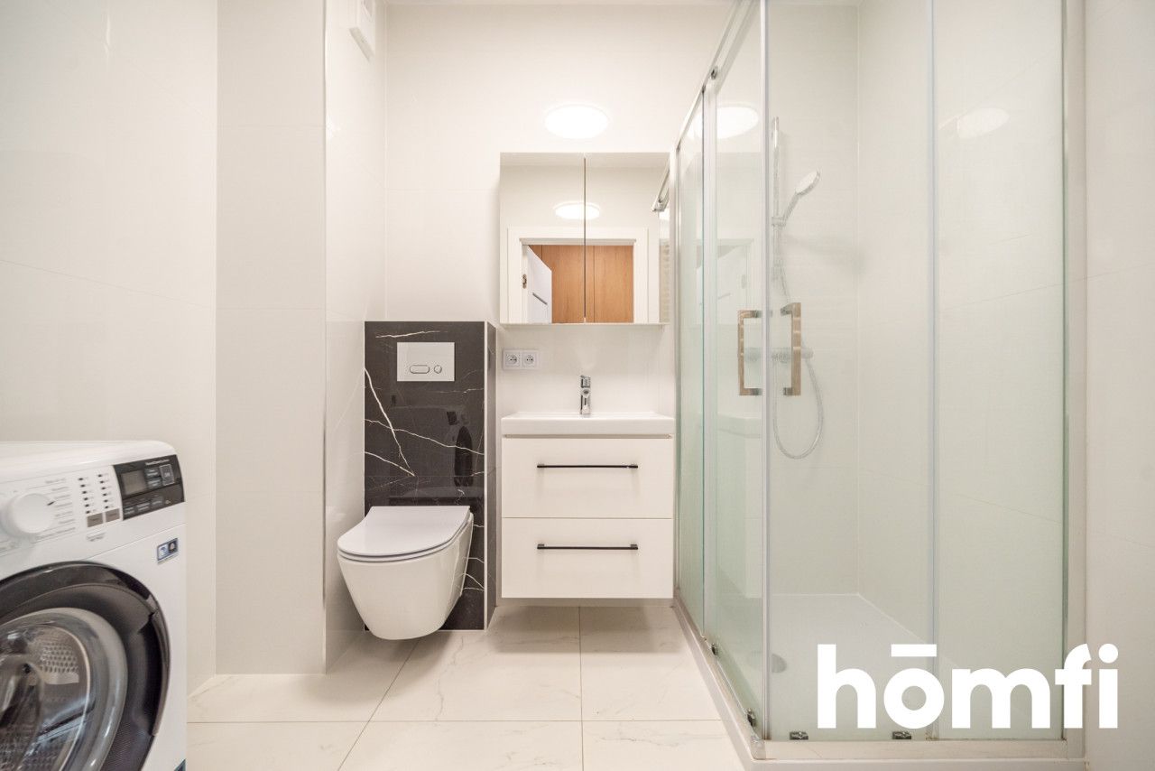 MIESZKANIE Z BALKONEM, KOMÓRKA LOKATORKĄ I GARAŻEM - Mieszkanie - Wynajem - Radom, Ustronie