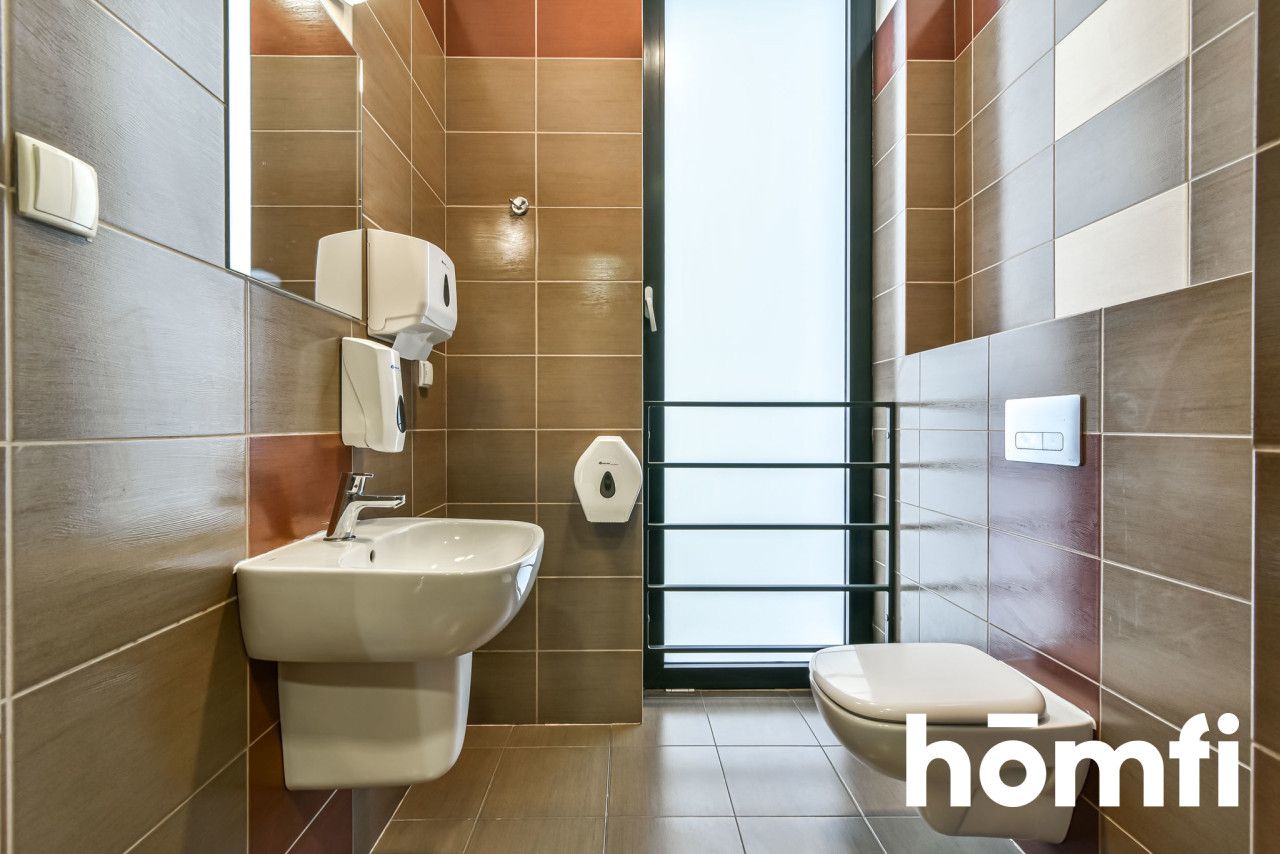 Lokal biurowy 68m2 do wynajęcia nieopodal centrum Gdyni - Lokal użytkowy - Wynajem - Gdynia, Śródmieście