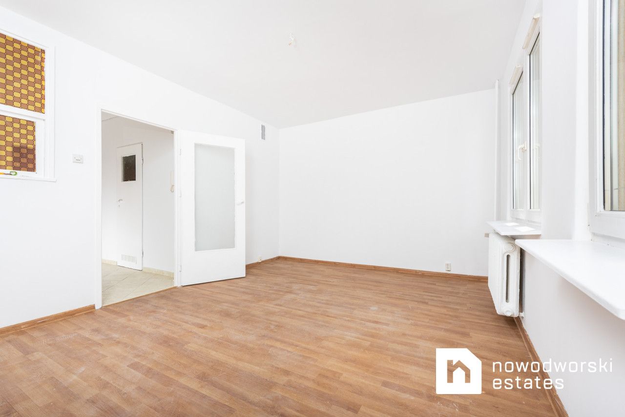 Studio do remontu | Opcja osobnej sypialni | Os. Kombatantów - Mieszkanie - Sprzedaż - Kraków, Nowa Huta / Mistrzejowice