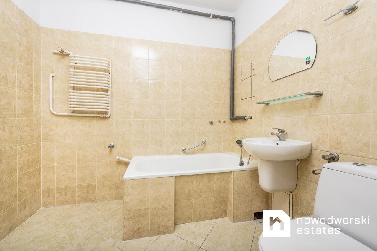 Studio do remontu | Opcja osobnej sypialni | Os. Kombatantów - Mieszkanie - Sprzedaż - Kraków, Nowa Huta / Mistrzejowice