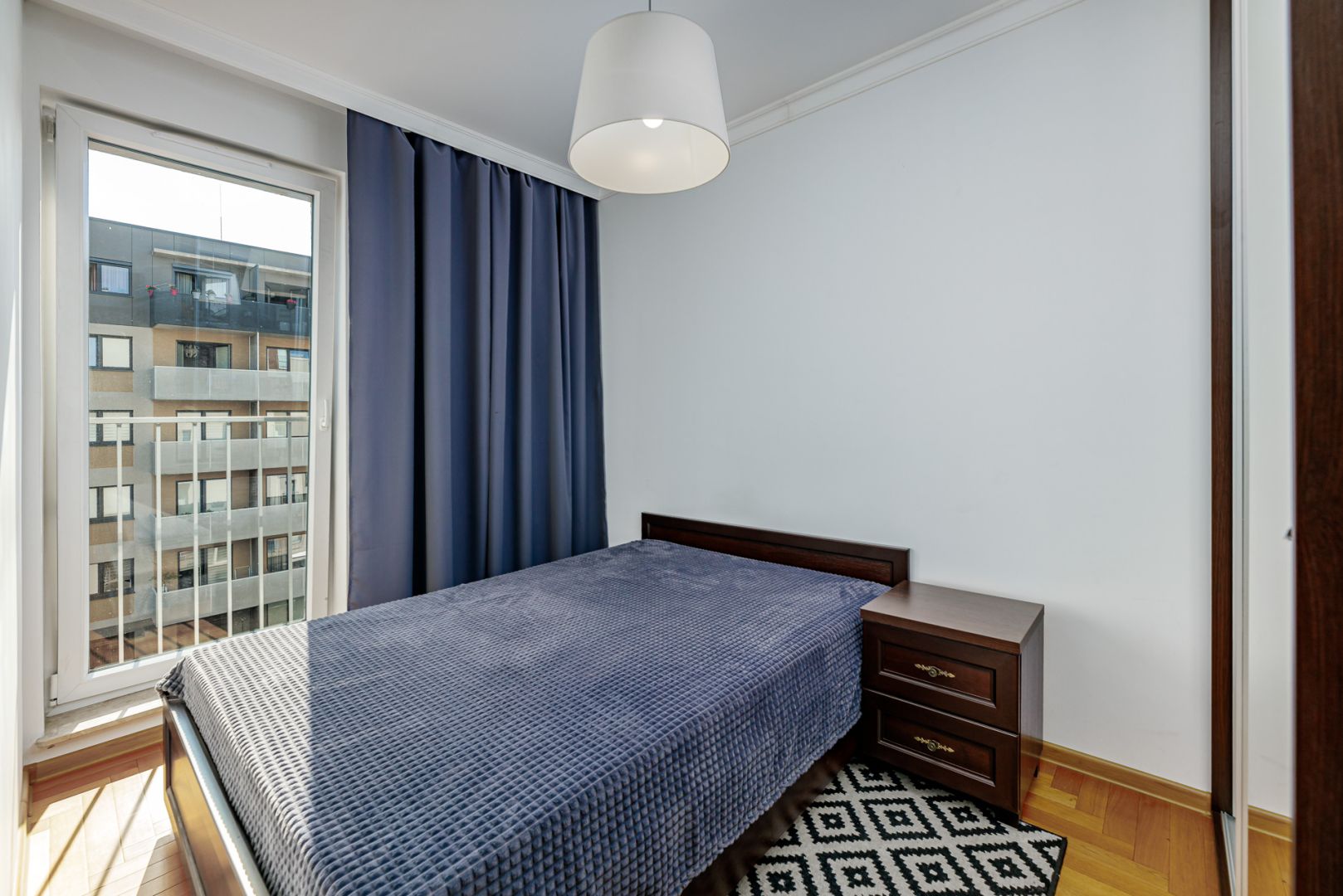 A large scheduled apartment of Promenady Wrocławskie - Квартира - Оренда - Wrocław, Psie Pole / Kleczków
