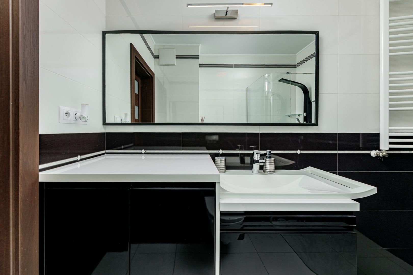 A large scheduled apartment of Promenady Wrocławskie - Квартира - Оренда - Wrocław, Psie Pole / Kleczków