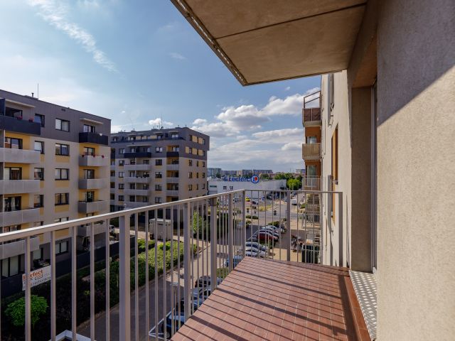 A large scheduled apartment of Promenady Wrocławskie - Квартира - Оренда - Wrocław, Psie Pole / Kleczków