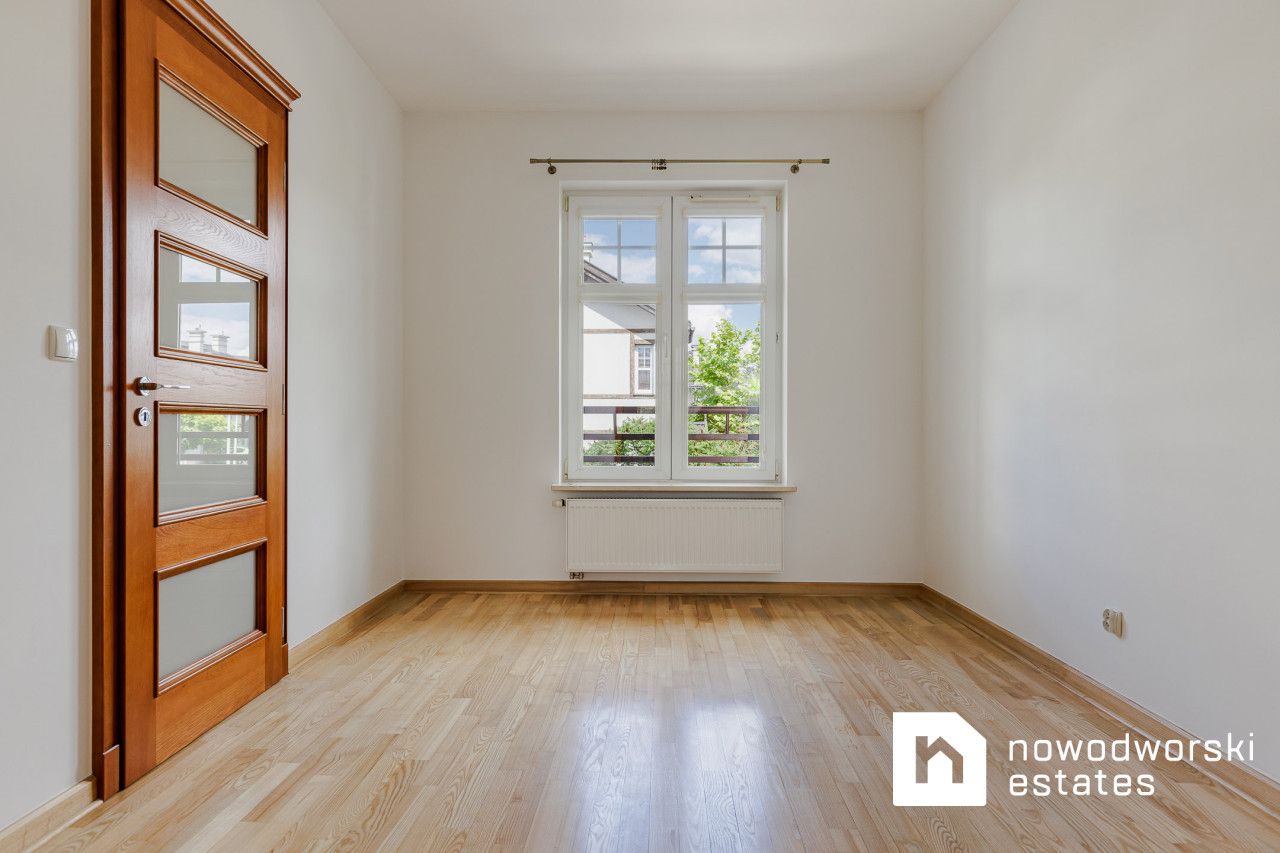 Segment z dużym ogródkiem - Dom - Wynajem - Piaseczyński, Piaseczno / Józefosław