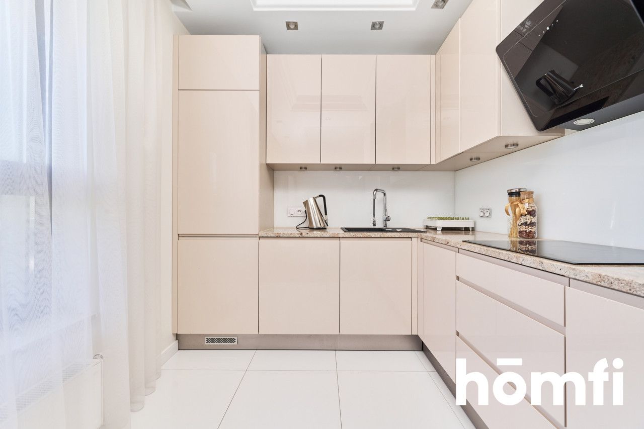 3 rooms apartment with 2 balconies in Odra Tower 4900 PLN - Apartment - Rent - Wrocław, Stare Miasto