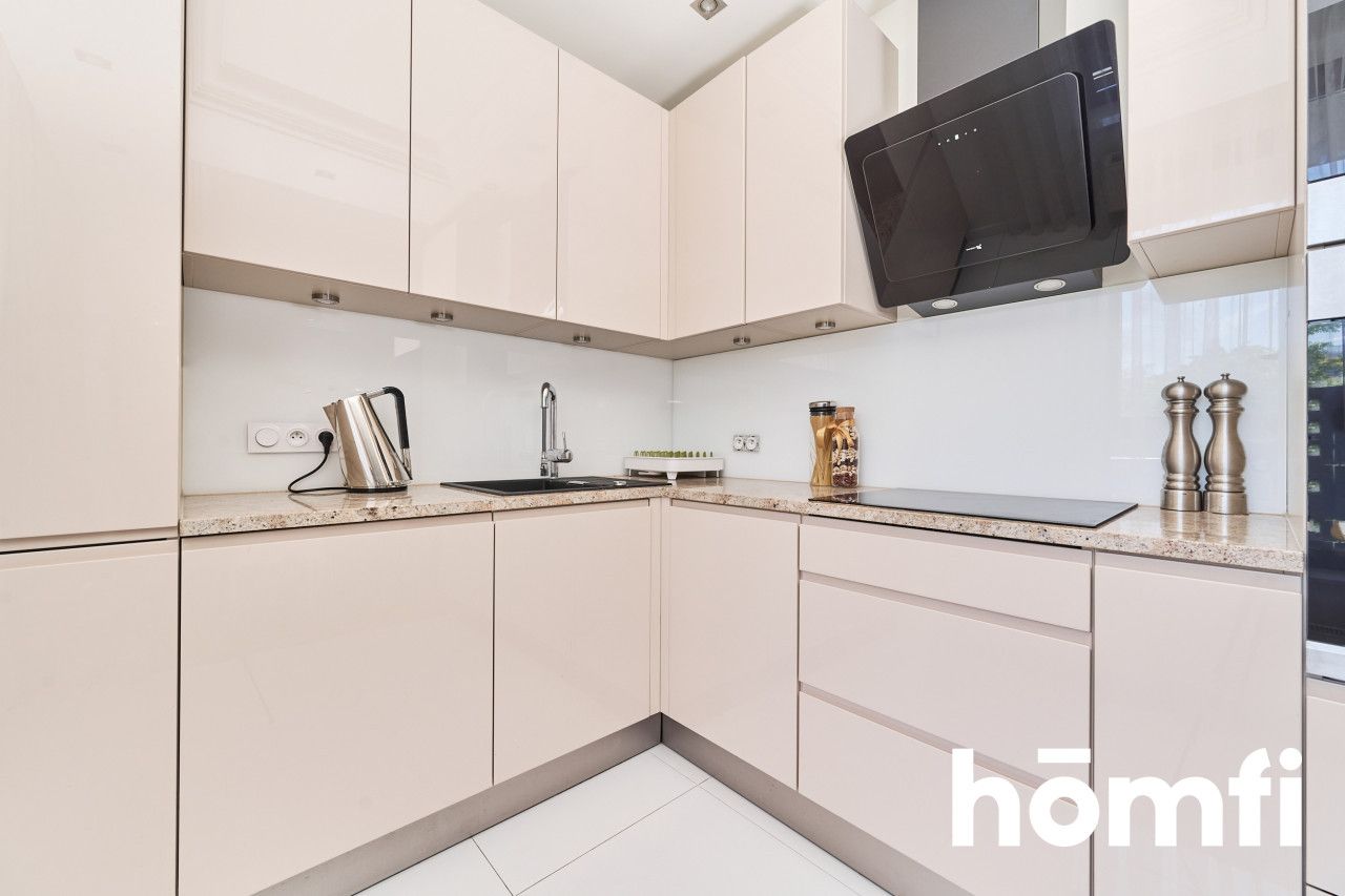 3 rooms apartment with 2 balconies in Odra Tower 4900 PLN - Apartment - Rent - Wrocław, Stare Miasto