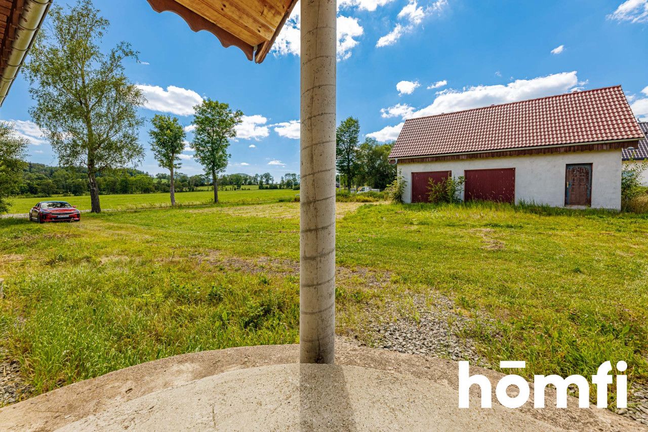 Dom i garaż w pięknym miejscu - Dom - Sprzedaż - Kamiennogórski, Kamienna Góra / Pisarzowice