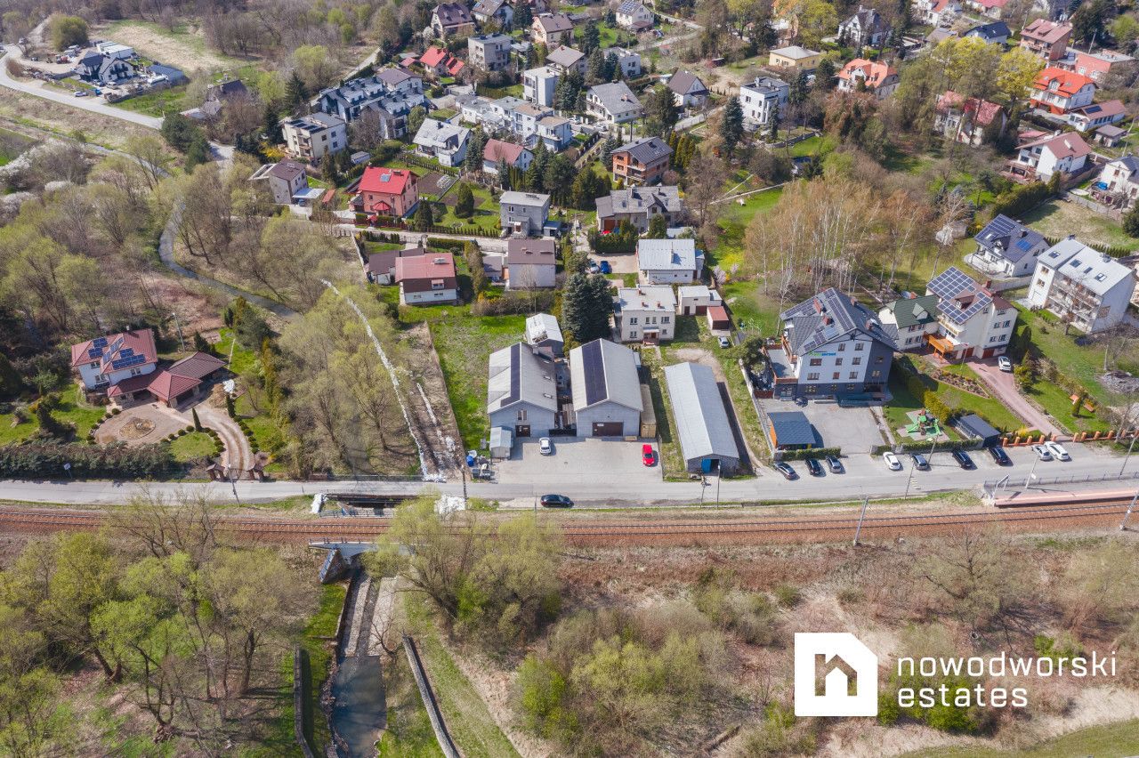 Hala magazynowa z 2010 roku, Prokocim, 320 m2 - Lokal użytkowy - Sprzedaż - Kraków, Podgórze / Bieżanów-Prokocim