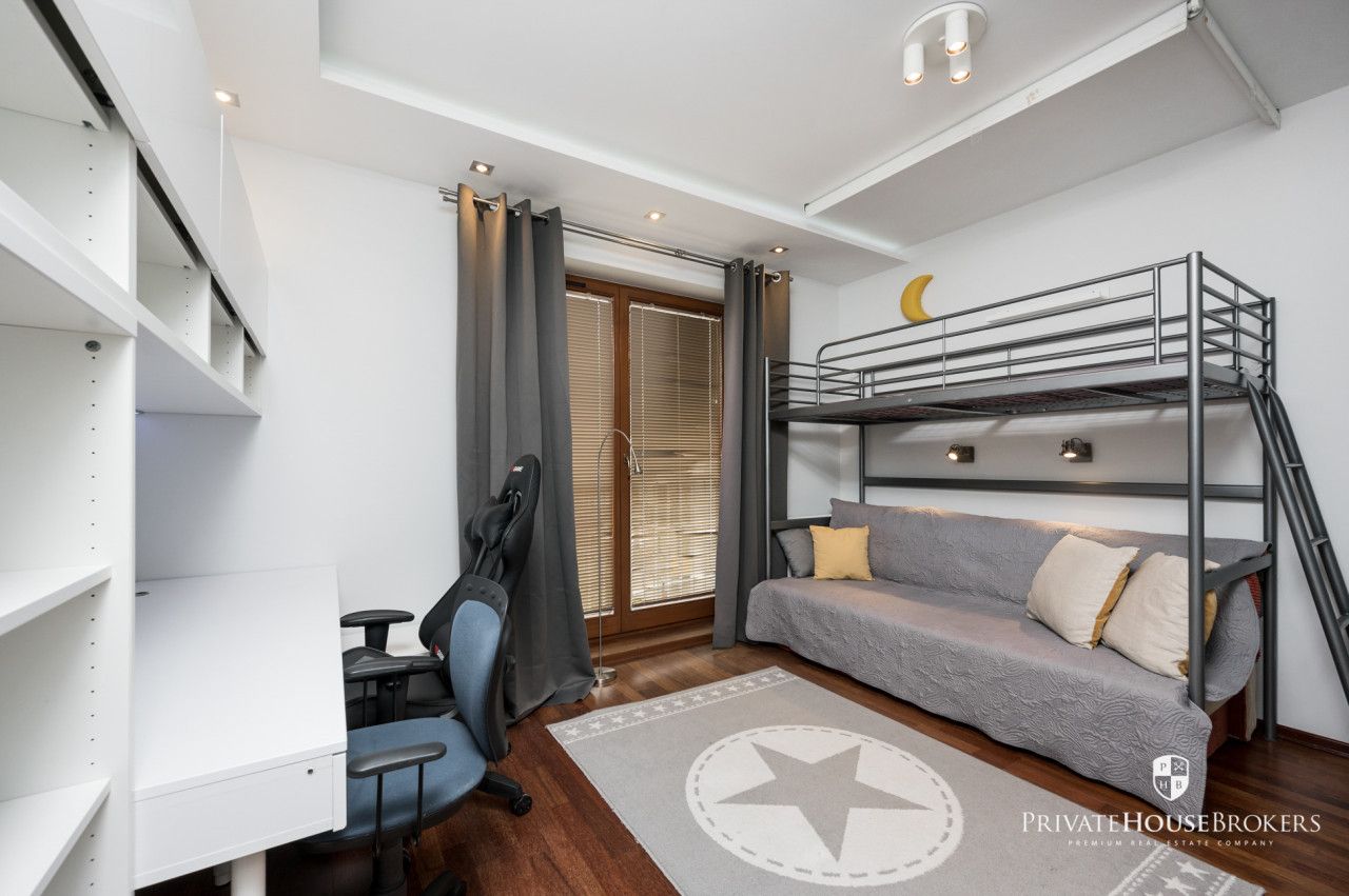 A spacious, three-room apartment at Mozarta Street - Apartment - Rent - Kraków, Krowodrza / Prądnik Biały