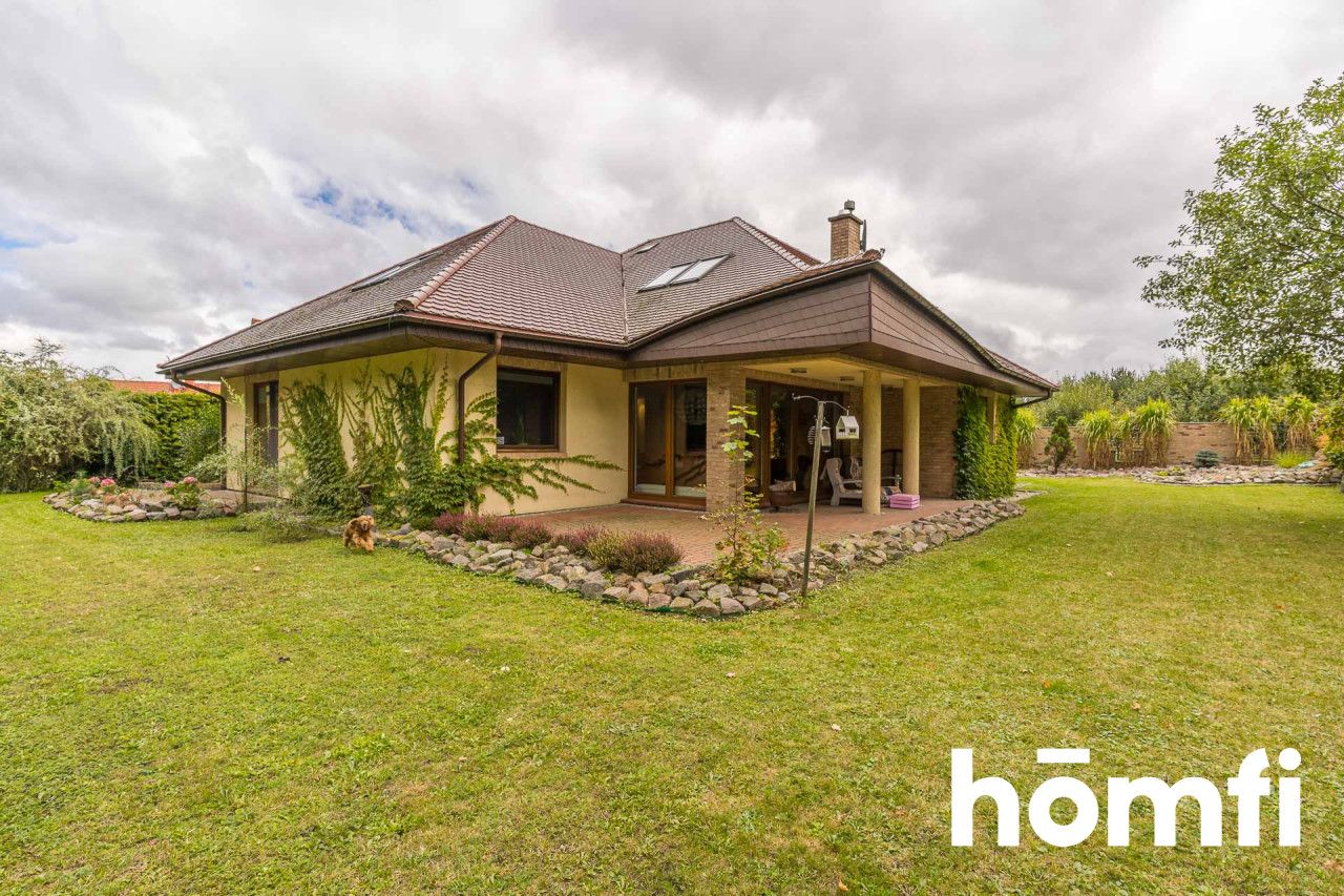 Unikatowy dom z dużym ogrodem i garażem - Straszyn - Dom - Sprzedaż - Gdański, Pruszcz Gdański / Straszyn