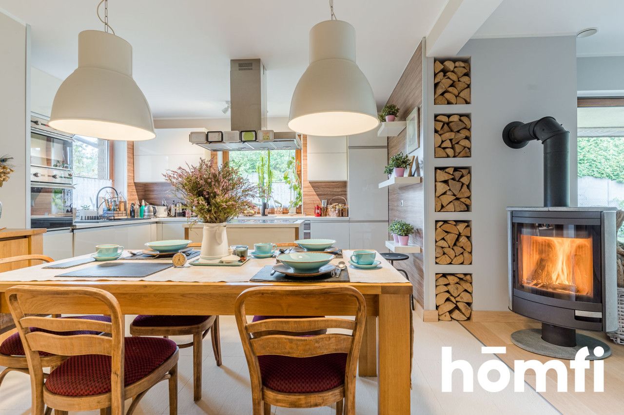 Unikatowy dom z dużym ogrodem i garażem - Straszyn - Dom - Sprzedaż - Gdański, Pruszcz Gdański / Straszyn