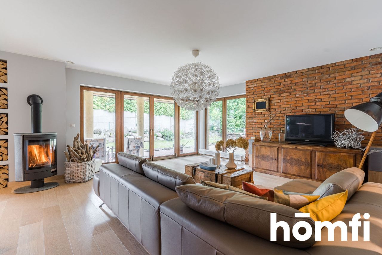 Unikatowy dom z dużym ogrodem i garażem - Straszyn - Dom - Sprzedaż - Gdański, Pruszcz Gdański / Straszyn