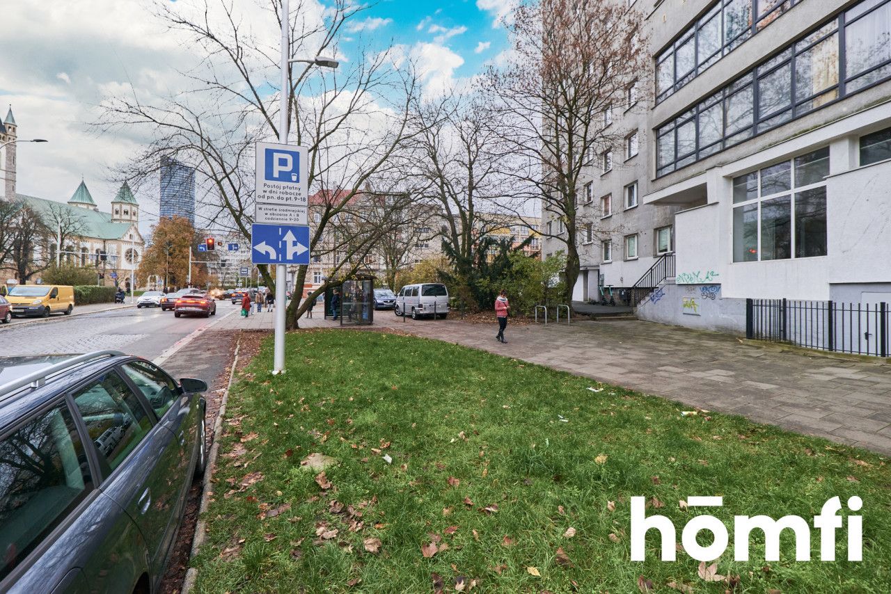 Na sprzedaż lokal 84 m2 z witryną / Krucza / Plac Powstańców Śląskich / Sky Tower - Lokal użytkowy - Sprzedaż - Wrocław, Krzyki