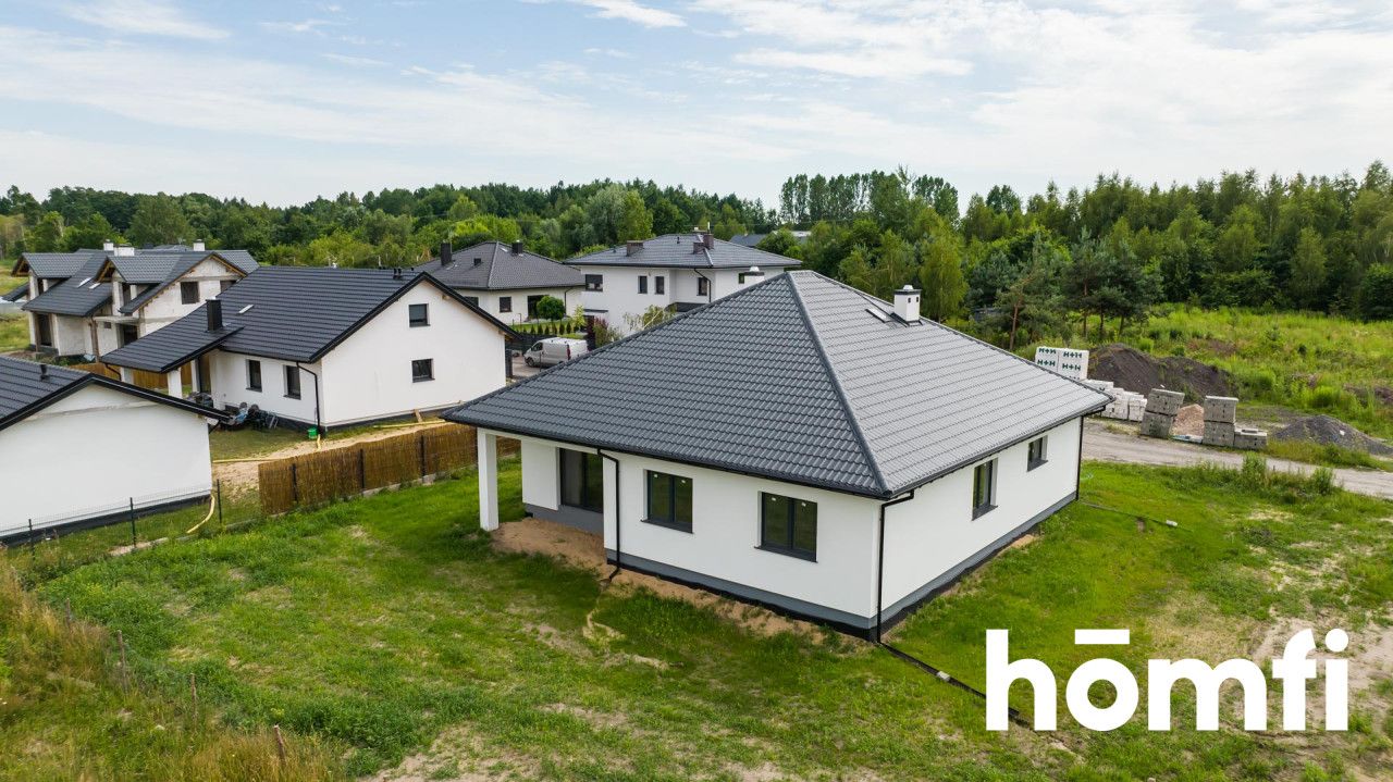 Klasyczny, nowy dom do wykończenia w Rajcu Poduchownym - Dom - Sprzedaż - Radomski, Jedlnia-Letnisko / Rajec Poduchowny