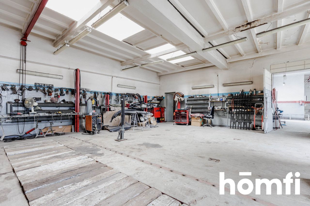 Warsztat Blacharsko- lakierniczy Mechaników 11 - Lokal użytkowy - Wynajem - Warszawa, Targówek