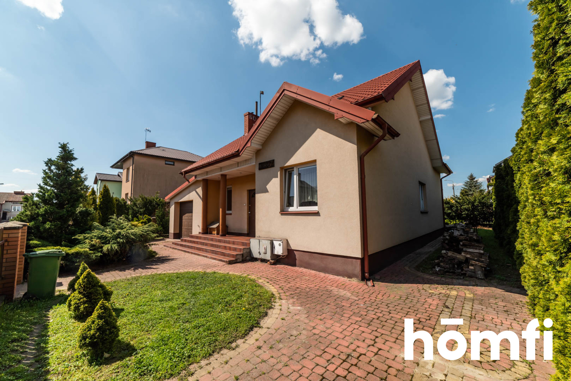 An interesting house in an intimate housing estate in Lipsko - House - Sale - Lipski, Lipsko