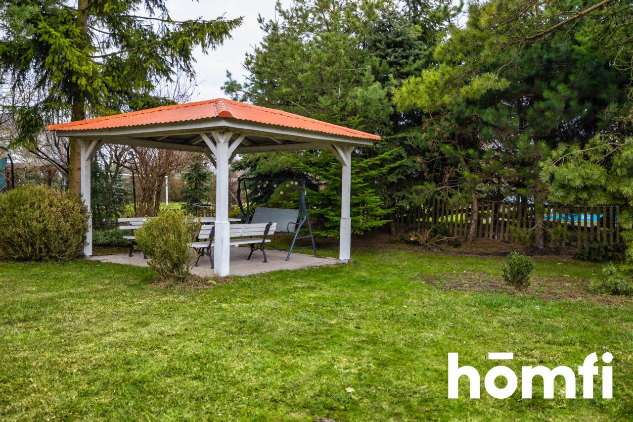 A large house with a beautiful garden in a great location - Дім - Продаж - Lubelski, Głusk / Dominów