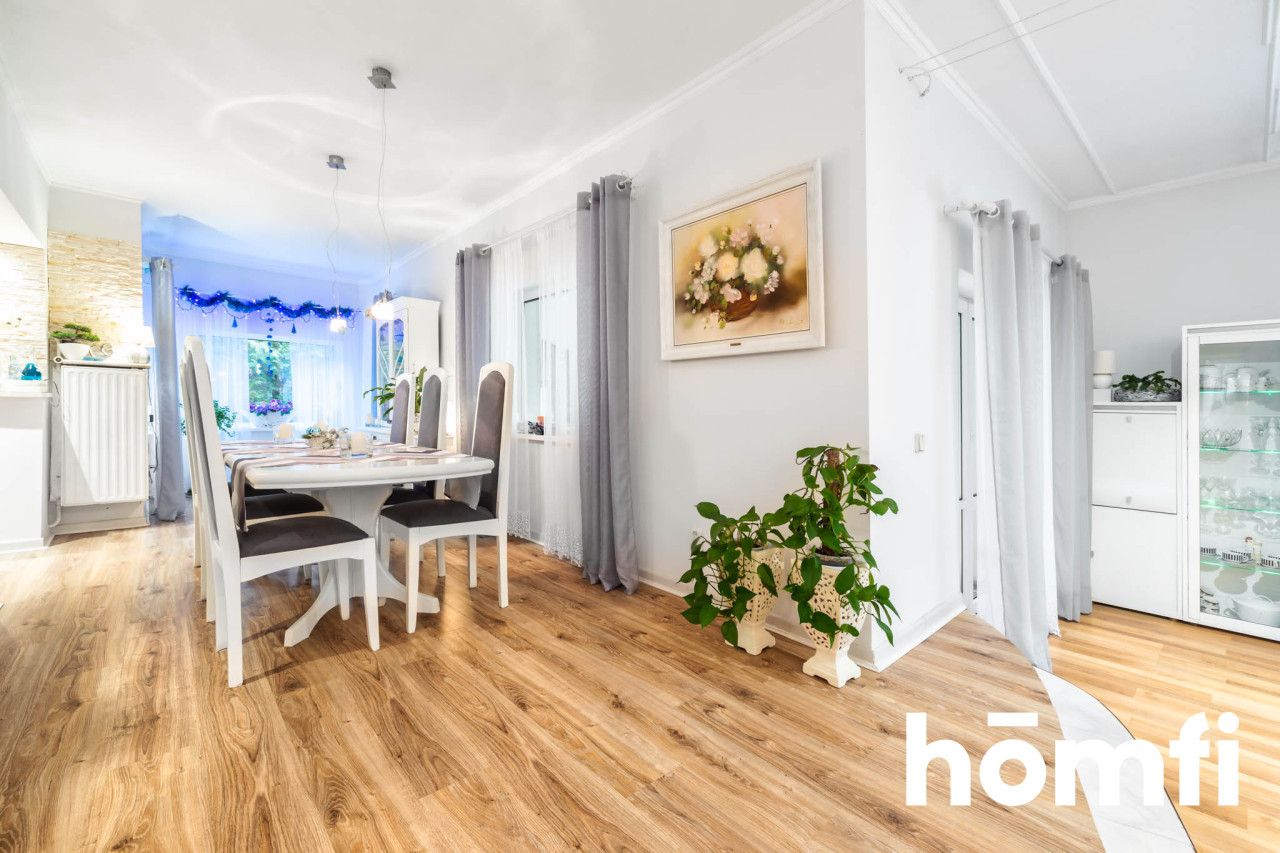 A large house with a beautiful garden in a great location - Дім - Продаж - Lubelski, Głusk / Dominów