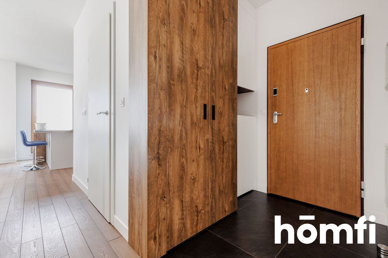 APARTMENT WITH BEAUTIFUL VIEW IN PORT PRASKI - Apartment - Rent - Warszawa, Praga-Północ