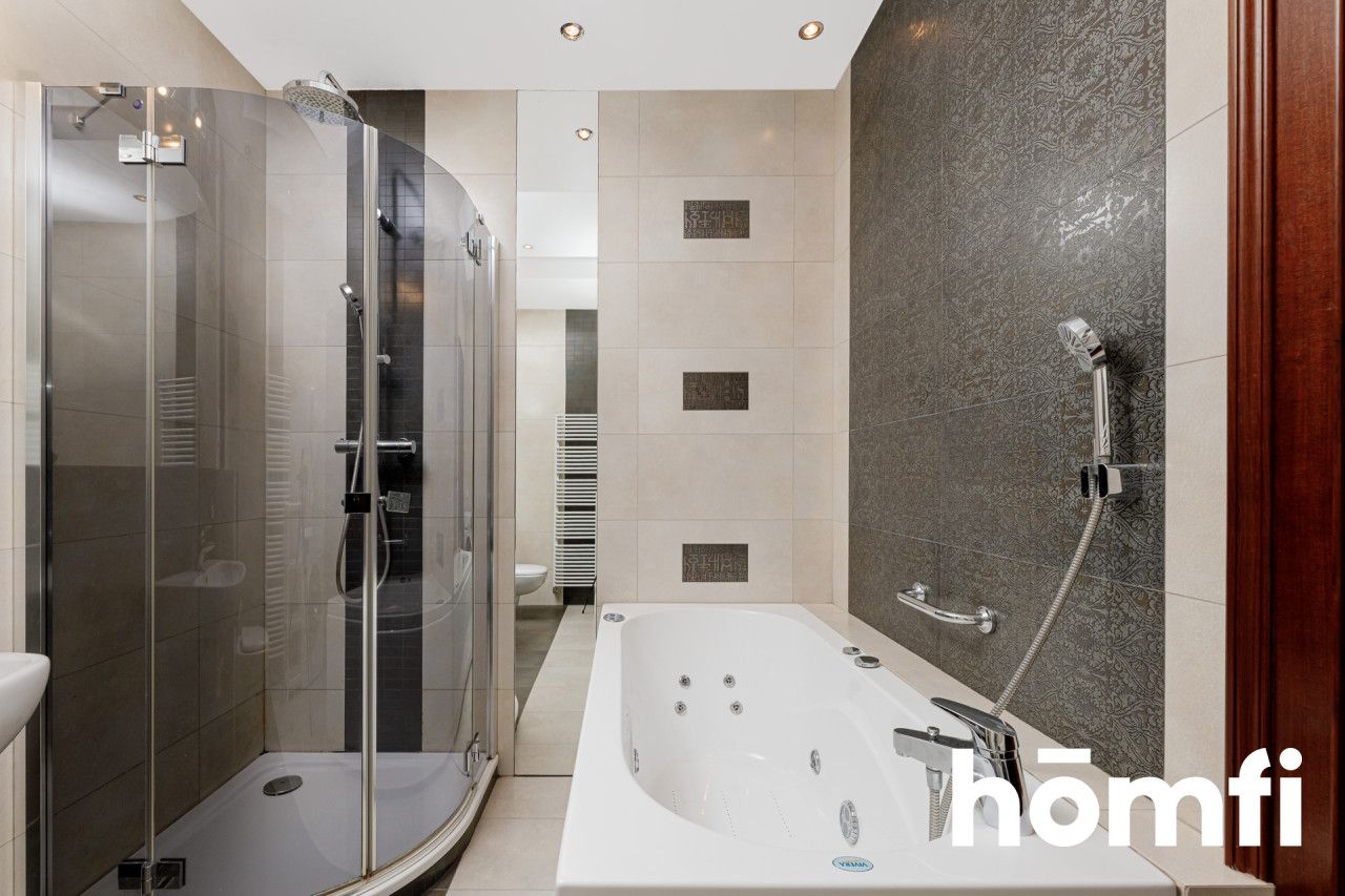 Apartment 97 sqm in a historic tenement house in the very center - Apartment - Rent - Wrocław, Stare Miasto