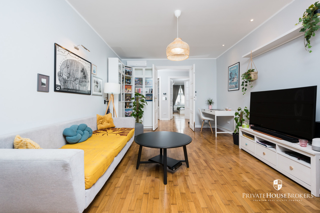 A three-room apartment in the Salwator district in Krakow - Apartment - Sale - Kraków, Krowodrza / Zwierzyniec
