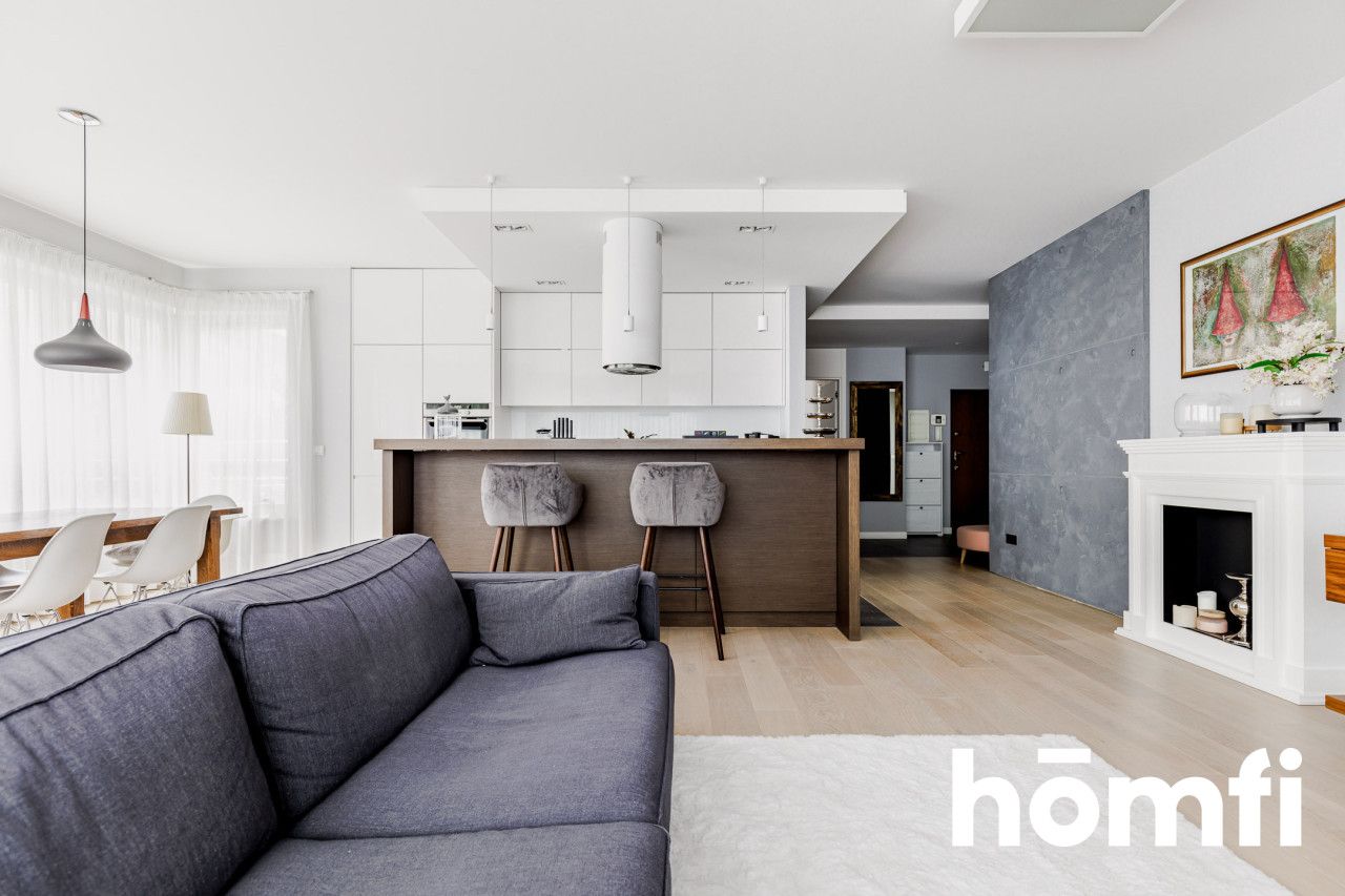 An apartment 175 sqm with a private garden and two parking slots located in Wilanów - Apartment - Sale - Warszawa, Wilanów / Zawady