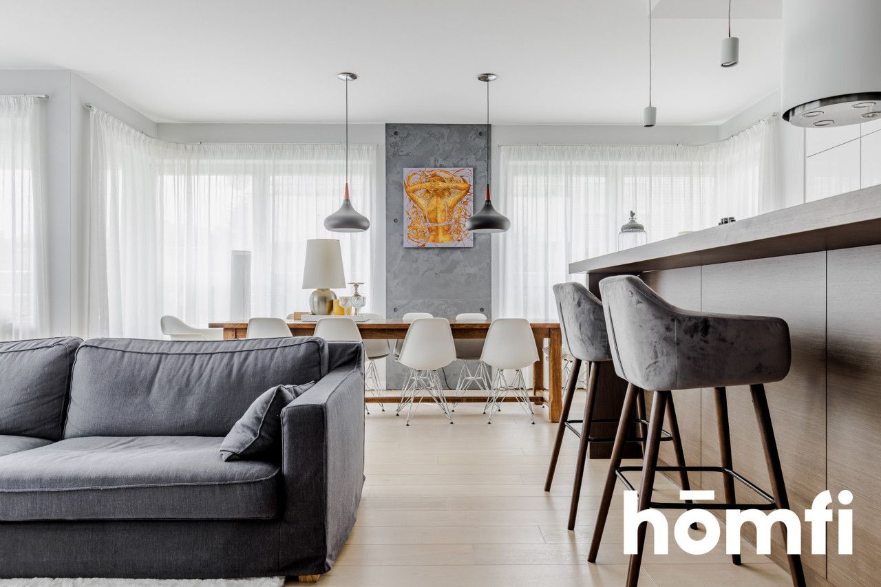 An apartment 175 sqm with a private garden and two parking slots located in Wilanów - Apartment - Sale - Warszawa, Wilanów / Zawady