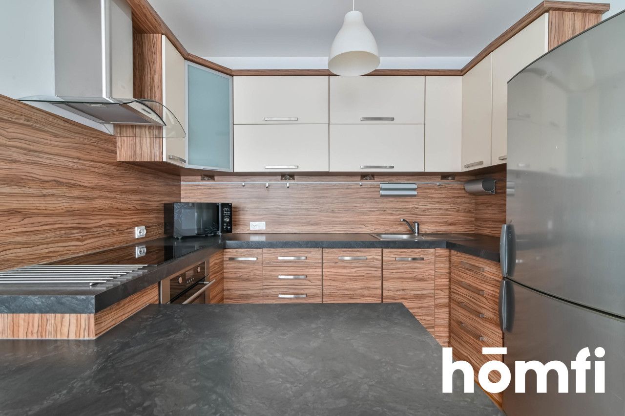 Comfortable 4-room apartment with balcony and garage - Квартира - Оренда - Gdańsk, Piecki-Migowo