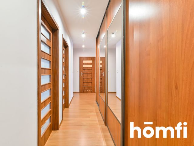 Comfortable 4-room apartment with balcony and garage - Apartment - Rent - Gdańsk, Piecki-Migowo