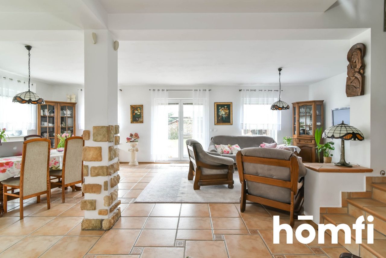 Zadbany bliźniak w spokojnej okolicy - Dom - Sprzedaż - Wejherowski, Rumia