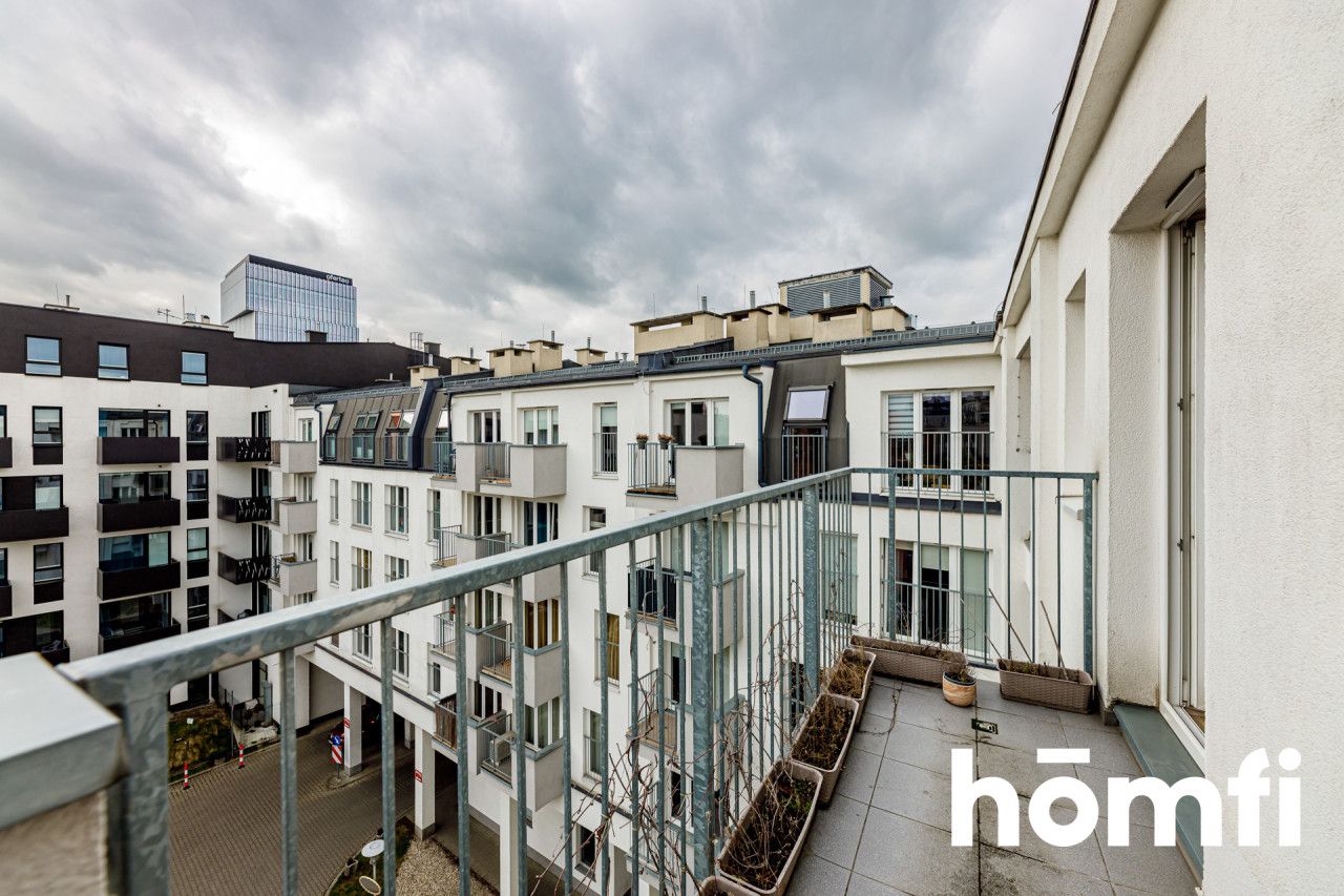 BEAUTIFUL, COMFORTABLE, 2-ROOMS WITH A GARAGE IN THE CENTER - Apartment - Rent - Wrocław, Stare Miasto