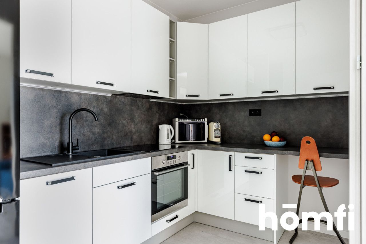 New 3-bedrooms apartment with great public transport and a garage - Apartment - Rent - Warszawa, Włochy