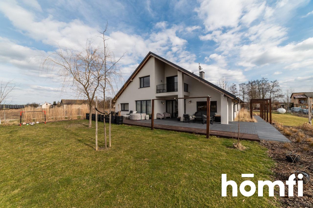 Unique loft style house, private pond - House - Sale - Radomski, Jedlińsk / Nowe Zawady