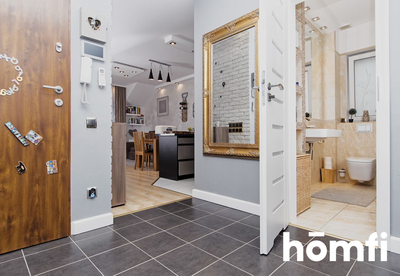 A spacious 4-room apartment with a balcony, a garage and a garden by the lake! - Apartment - Sale - Poznański, Mosina / Czapury