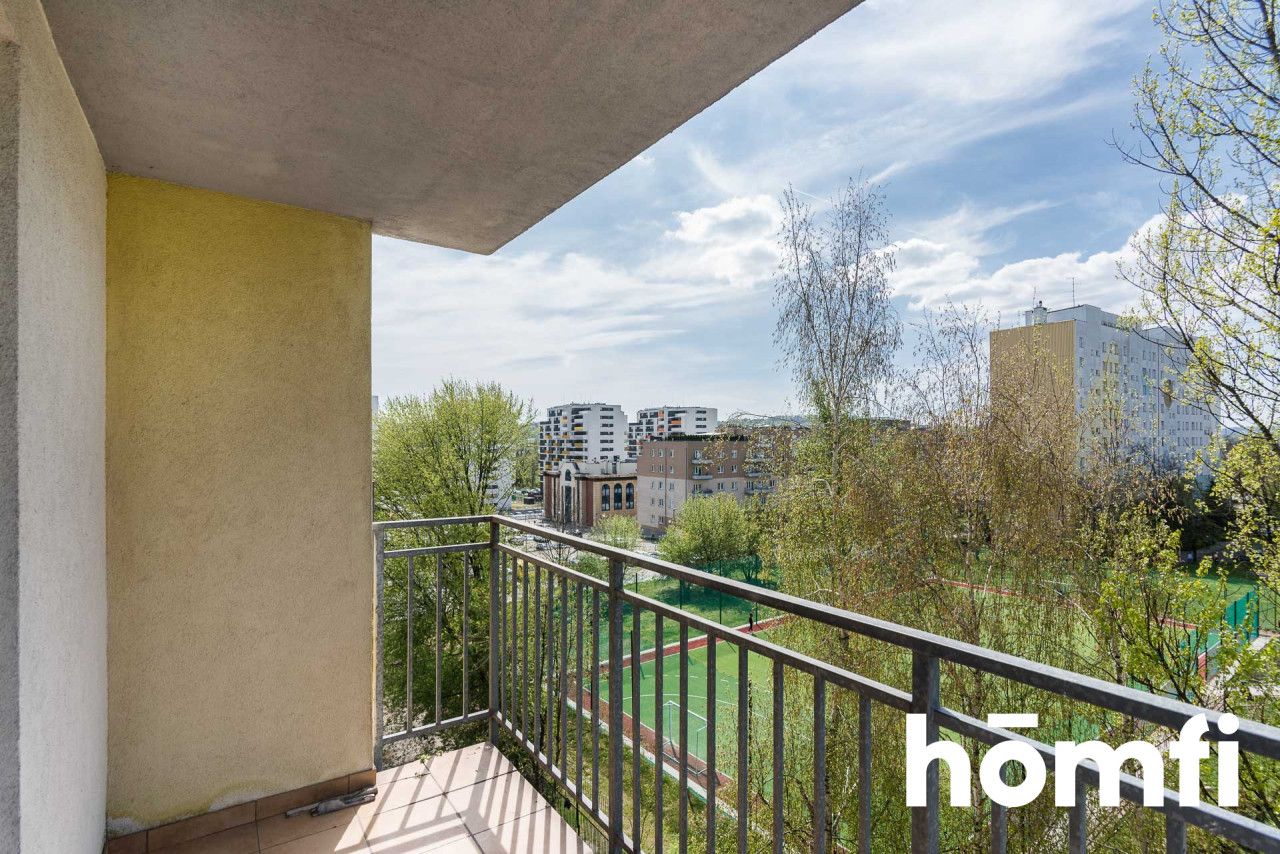 Przestronne 3-pokojowe mieszkanie z garażem i komórką lokatorską (ul.Podedworze) - Mieszkanie - Wynajem - Kraków, Podgórze Duchackie