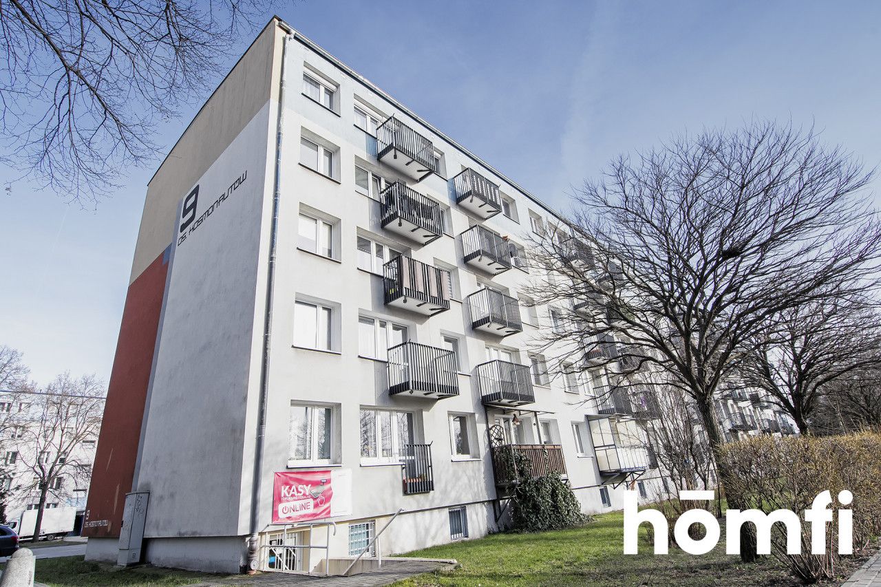 Spacious apartment in Os. Kosmonautów - Apartment - Sale - Poznań, Stare Miasto / Winogrady