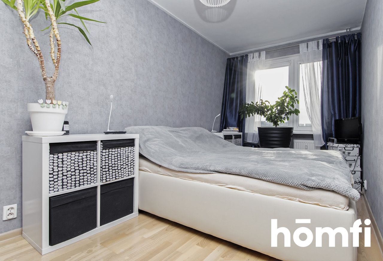 Spacious apartment in Os. Kosmonautów - Apartment - Sale - Poznań, Stare Miasto / Winogrady